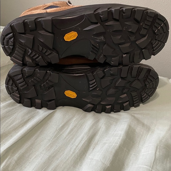 Northeast Outfitters Suede Leather Gore-Tex Men’s Vibram Sole Hiking Boots 11 - Picture 6 of 7